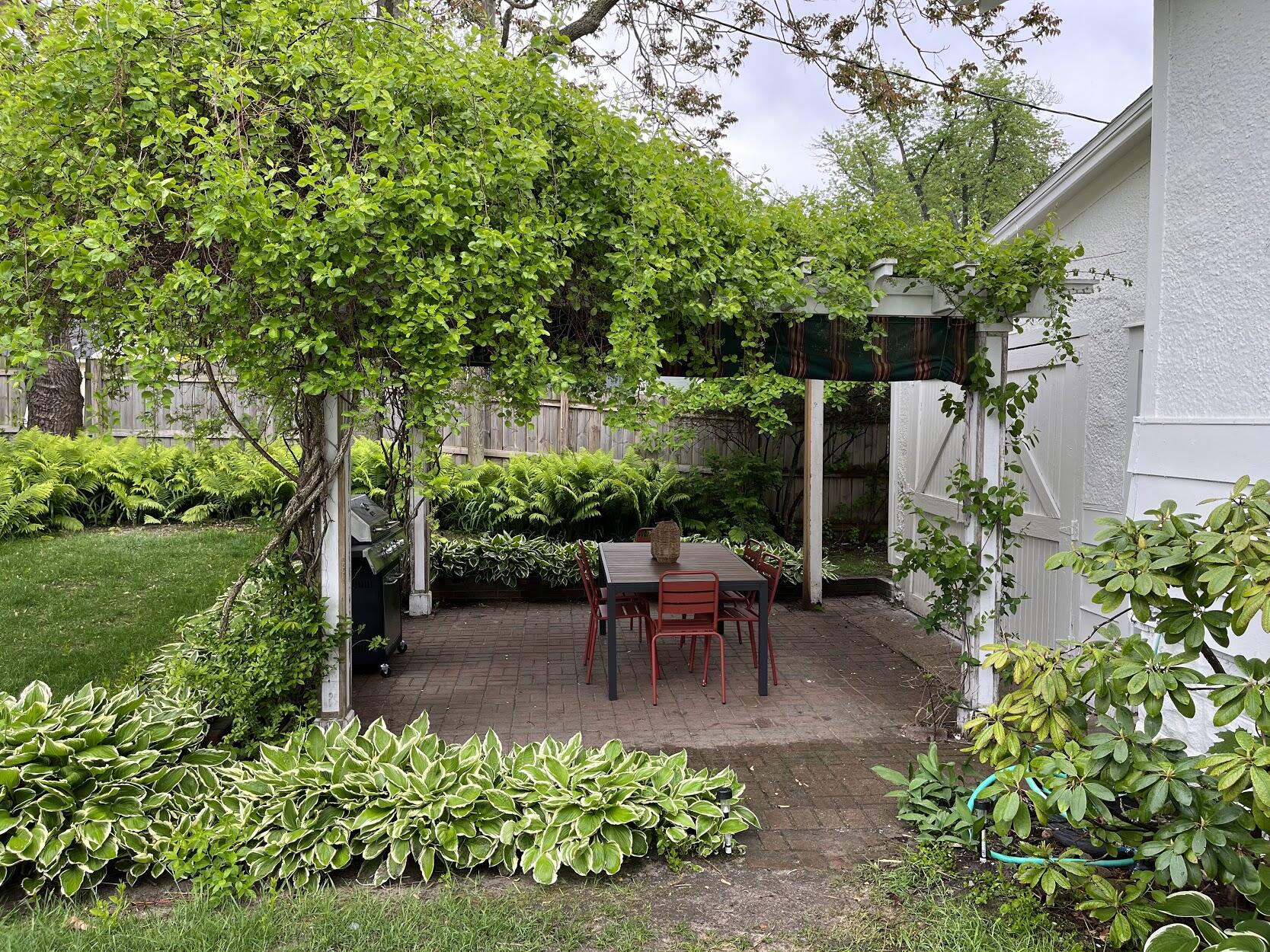 406 410-412 North Shore Drive