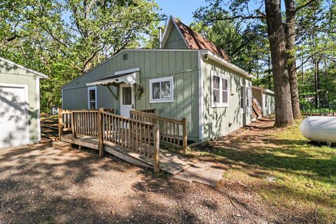 Photo of 6695 Sherman ST, Sherman Township, MI 49410 (MLS # 67026024645)
