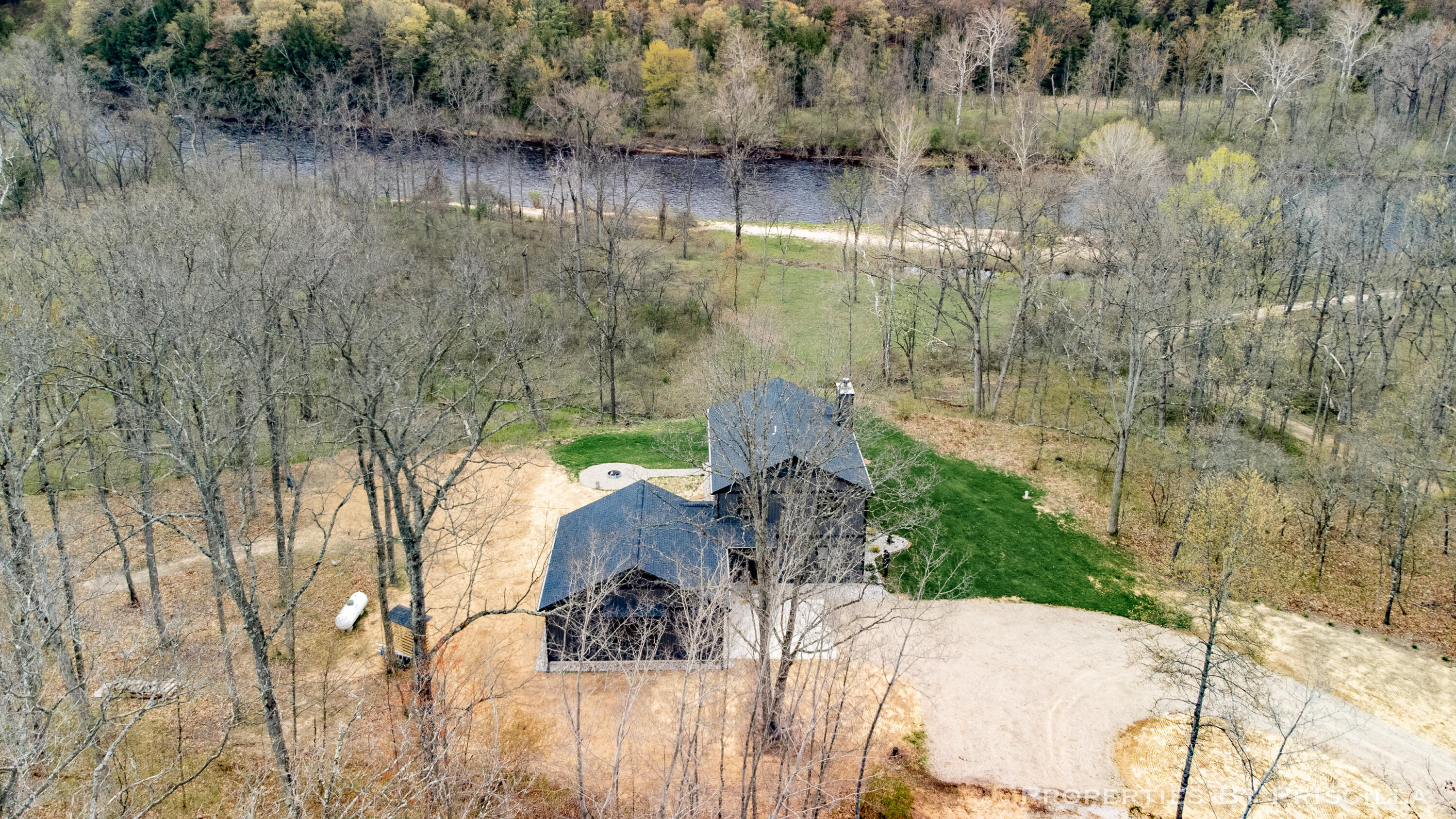 3008 E Upper Field Trail