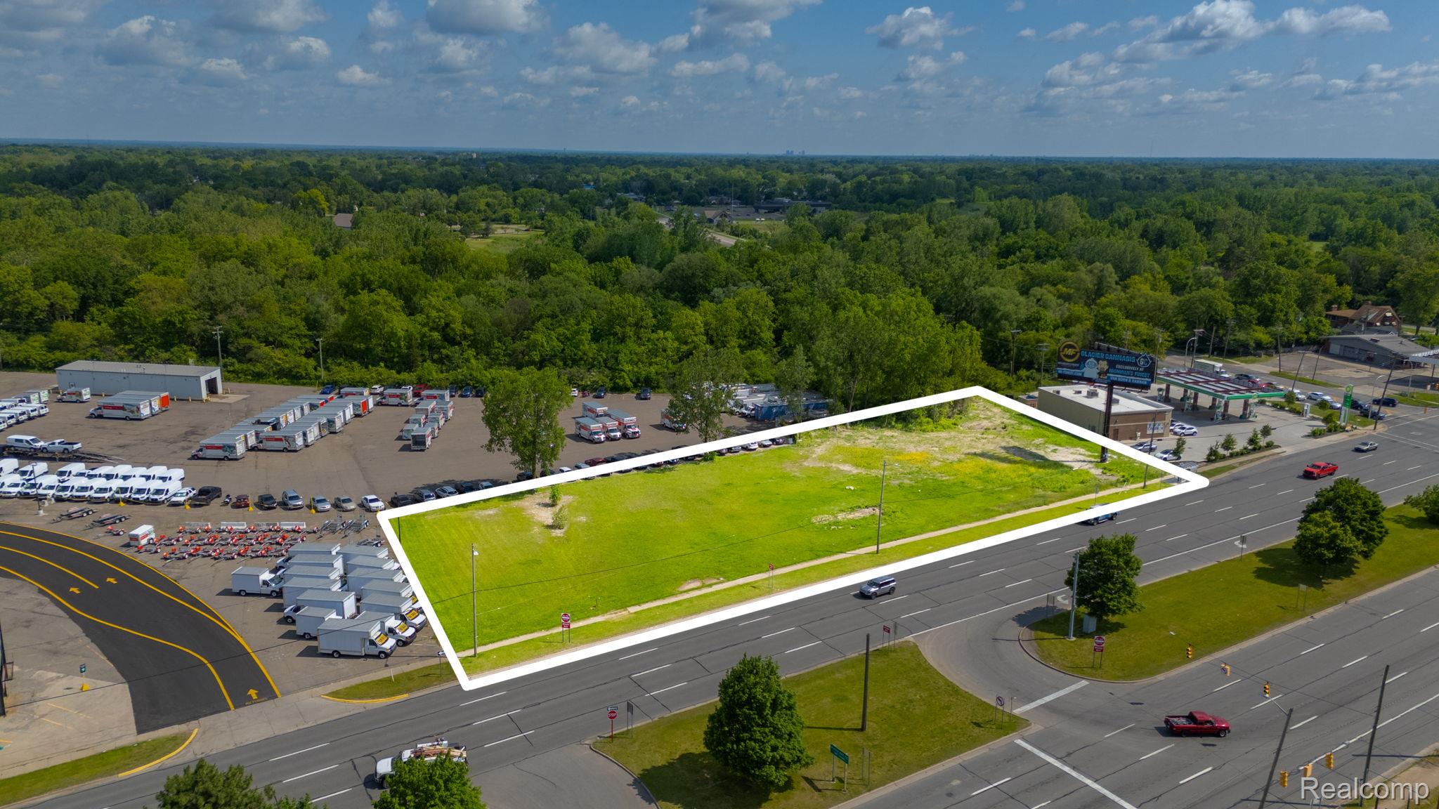 29416 Michigan Avenue