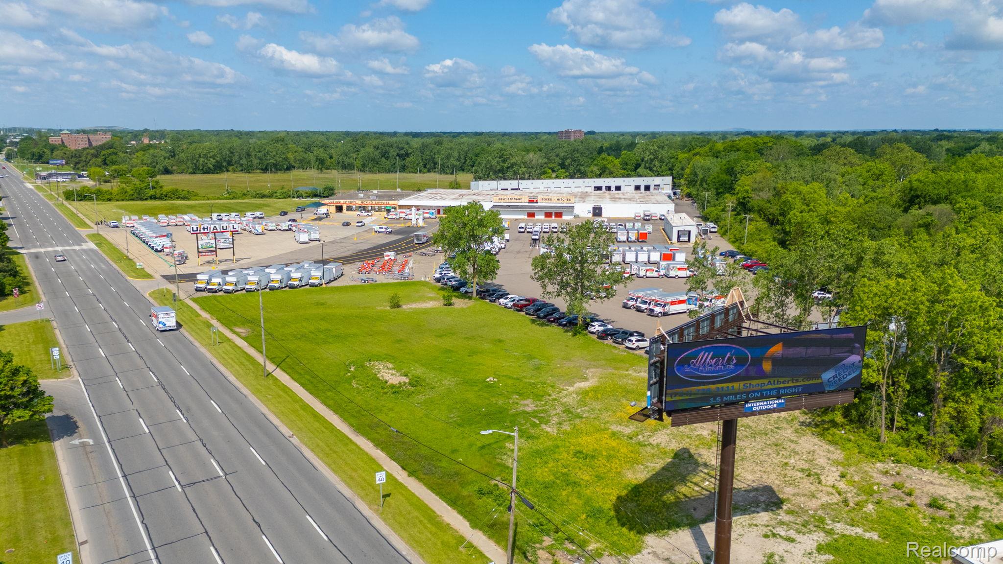 29416 Michigan Avenue