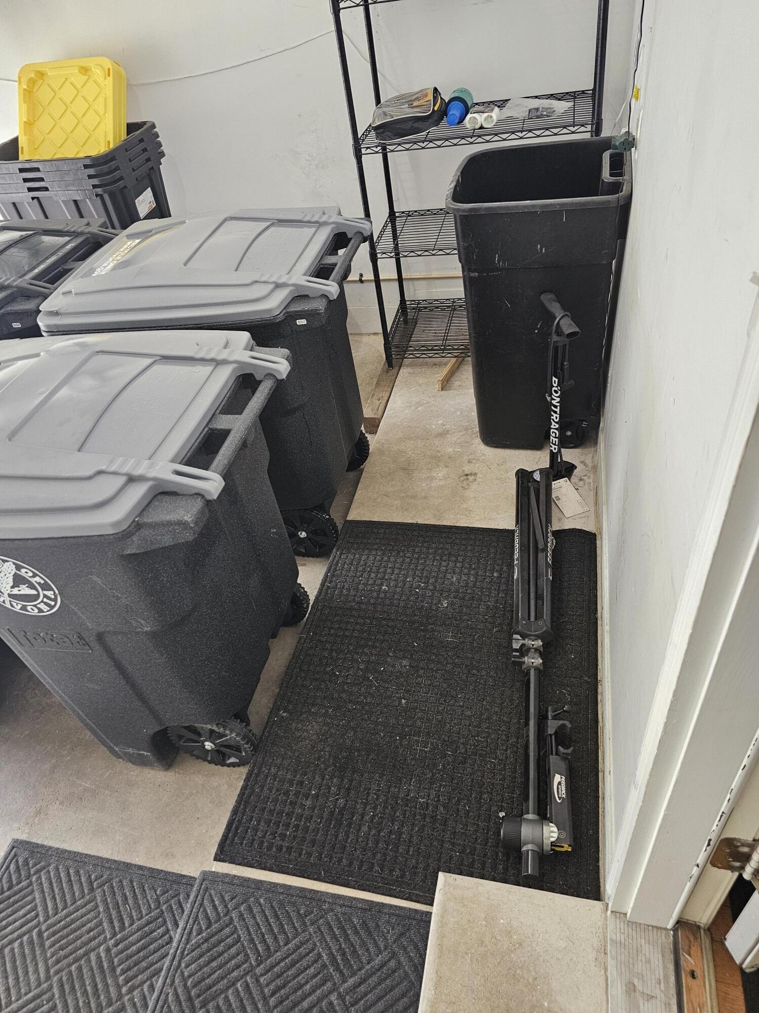 9073 Newport Way Way