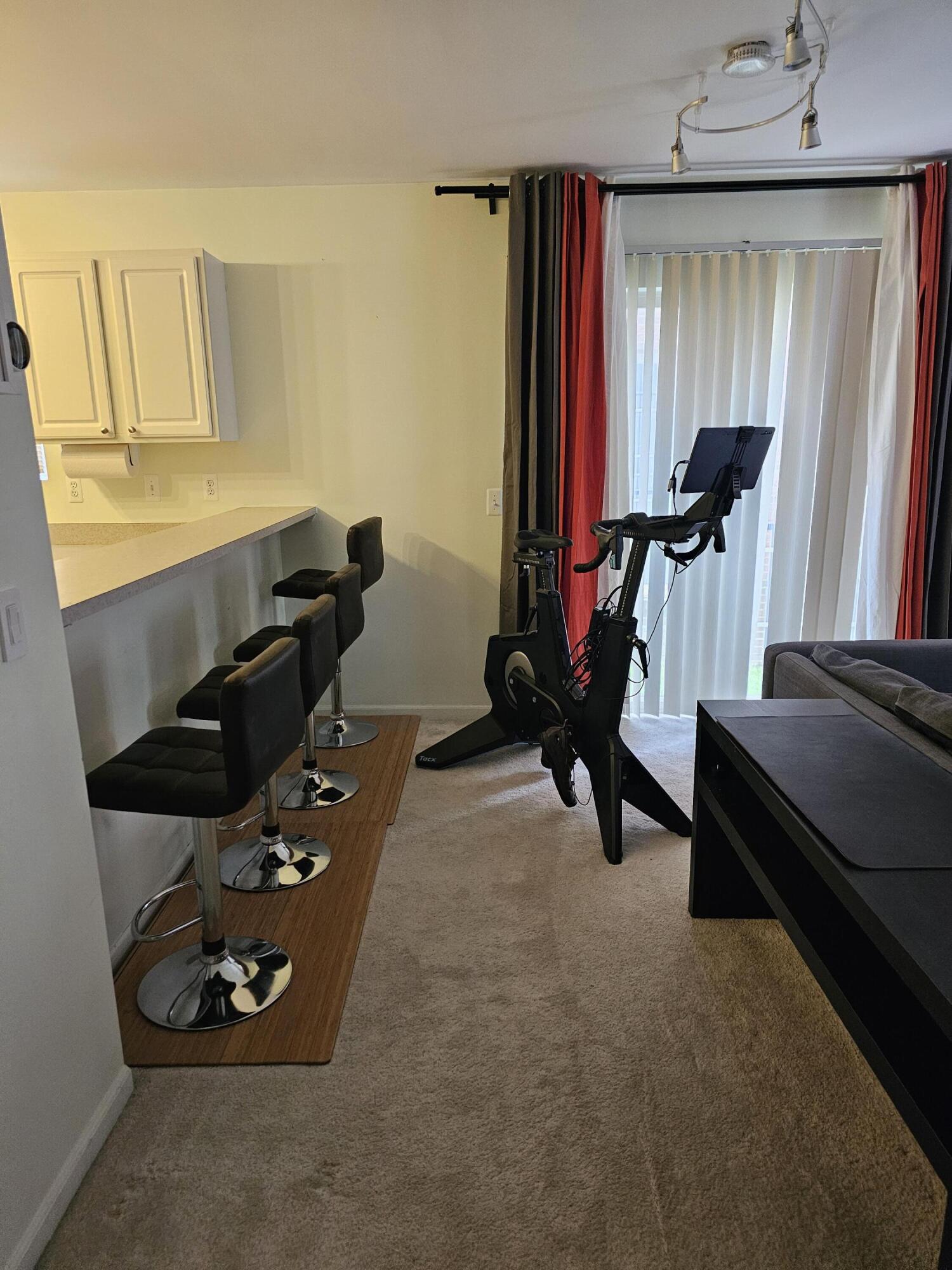 9073 Newport Way Way