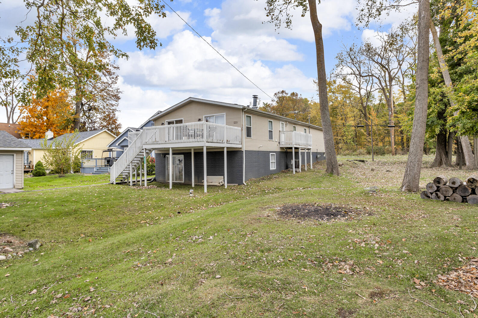 4091 WOODLAND Avenue