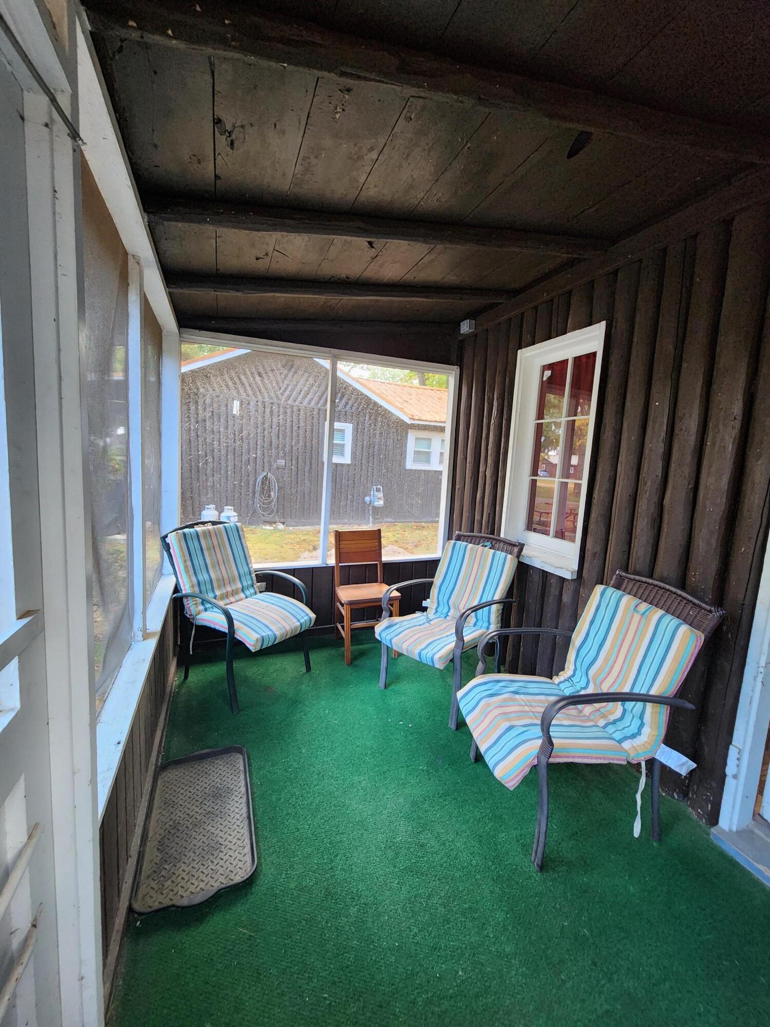 973 N Huron St Street