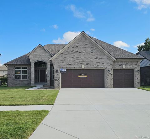 18544 STALLMANN Drive Macomb Township MI 48042