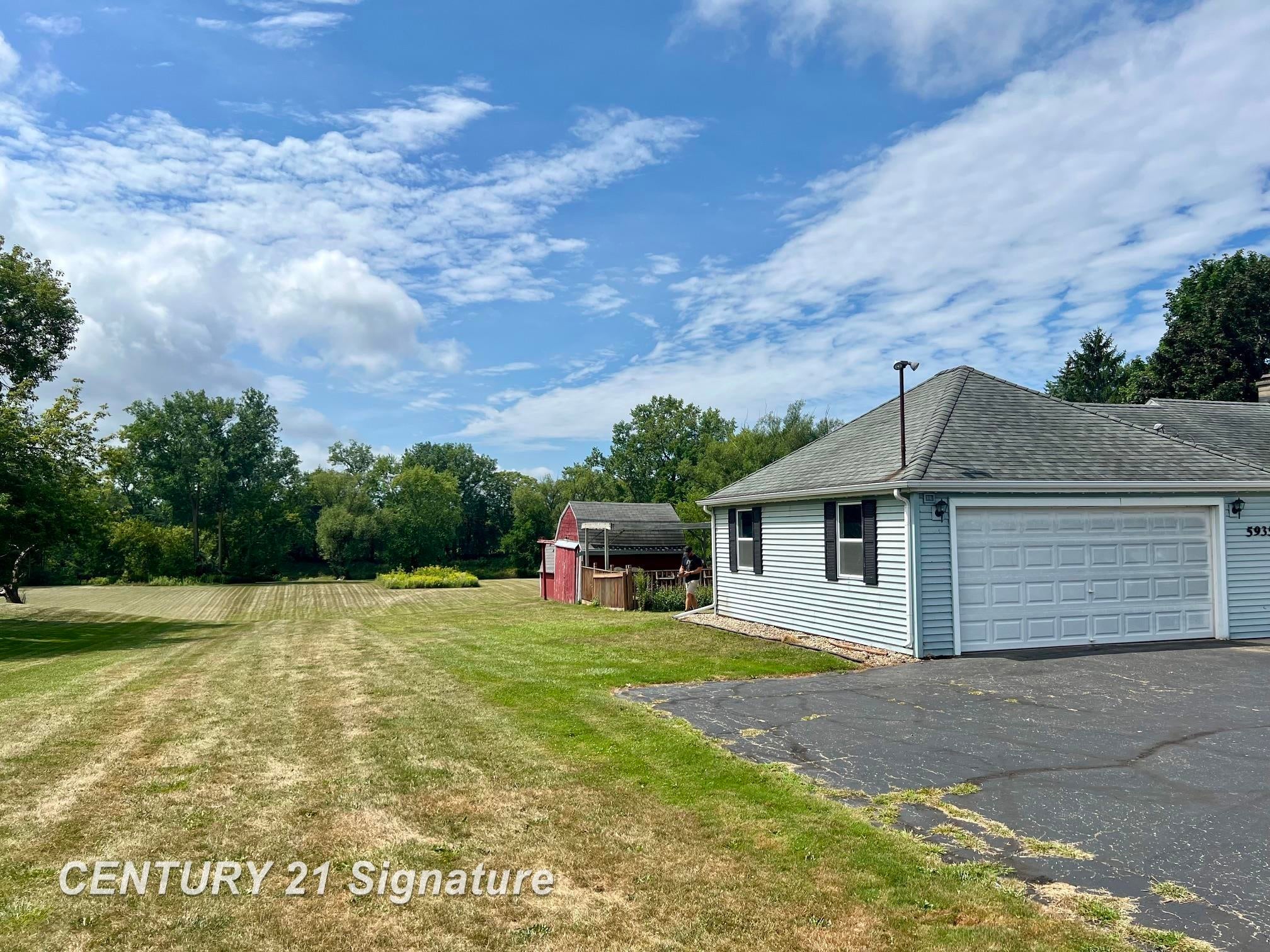 5935 Midland Road