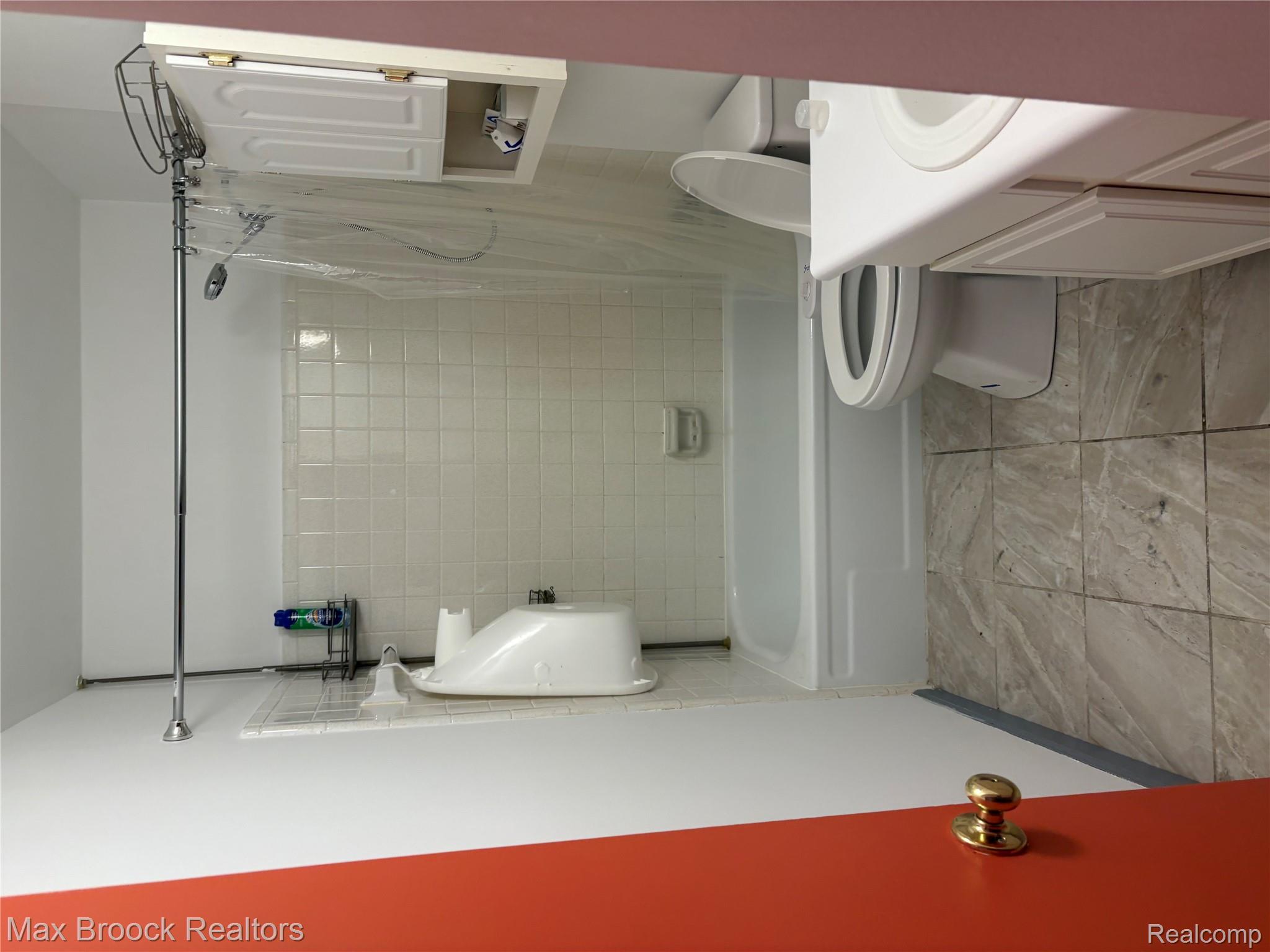 35252 Terrybrook Drive