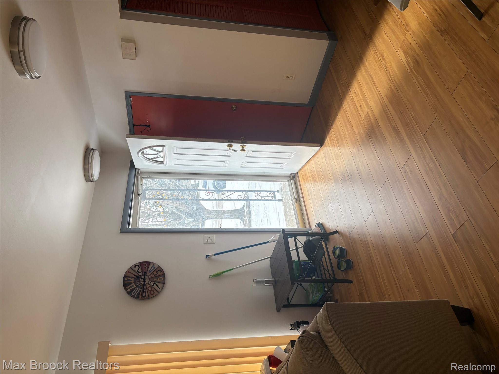 35252 Terrybrook Drive