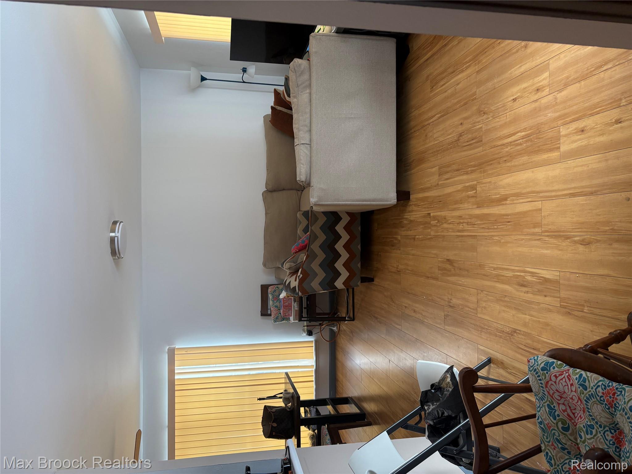 35252 Terrybrook Drive