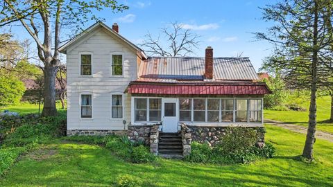 4360 Waldorf Road Hope Township MI 49046