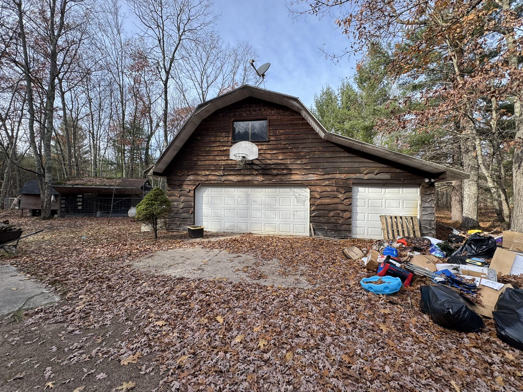 2772 Skidmore Road