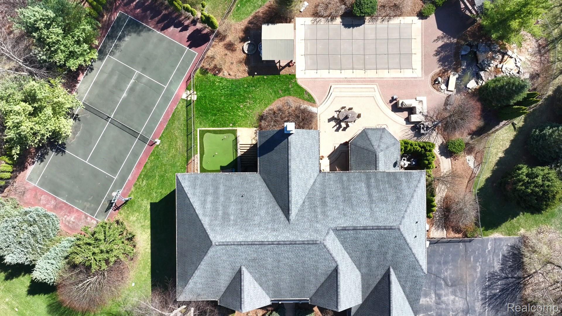 7286 Brentwood Court