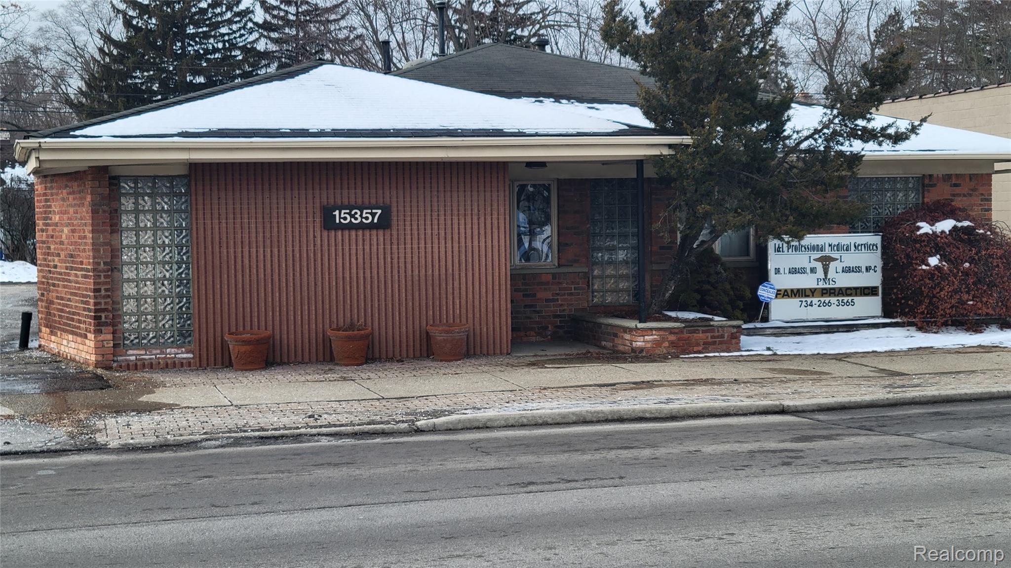 15357 Farmington Road