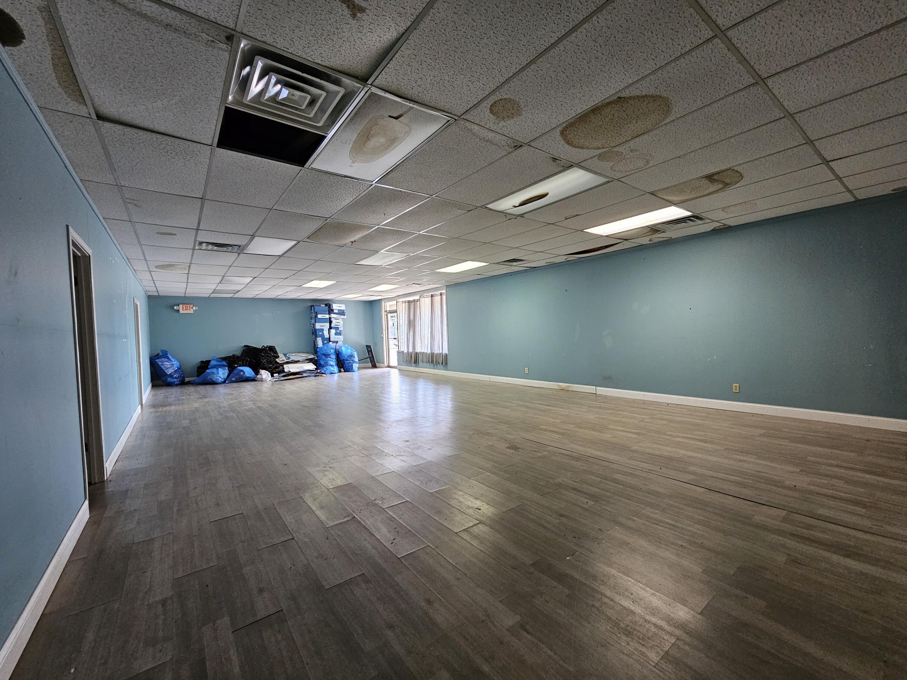 1025 W Main Street 1015