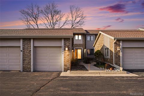 6824 Northcrest Way E Independence Charter Township MI 48346