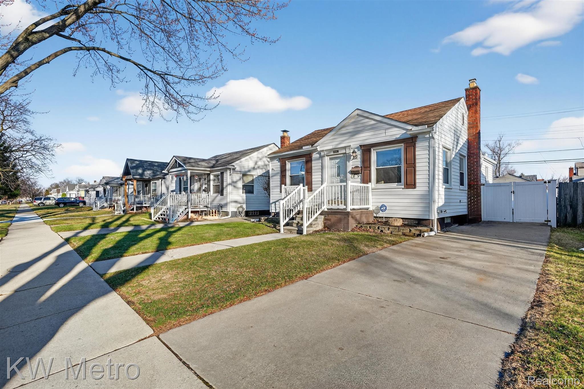 13236 Pullman Street