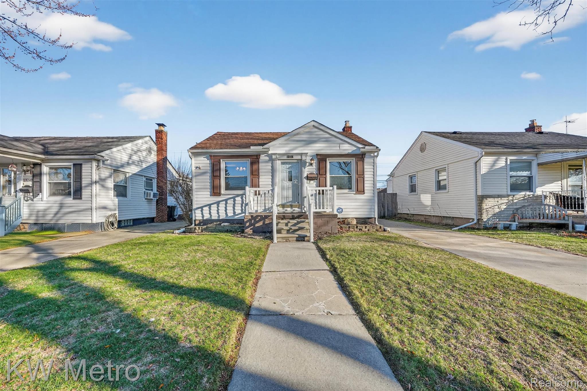 13236 Pullman Street