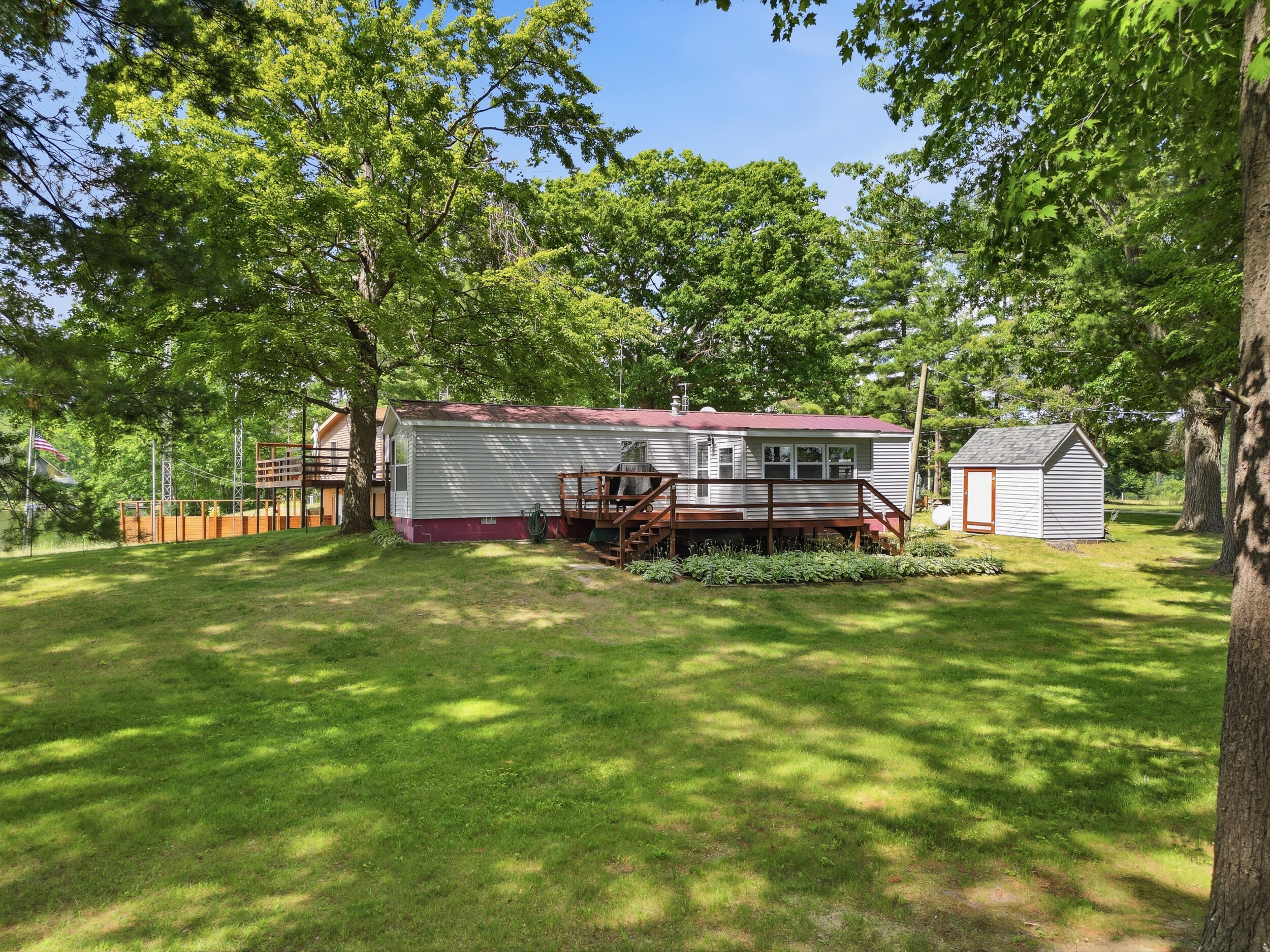 3473 N Shore Drive