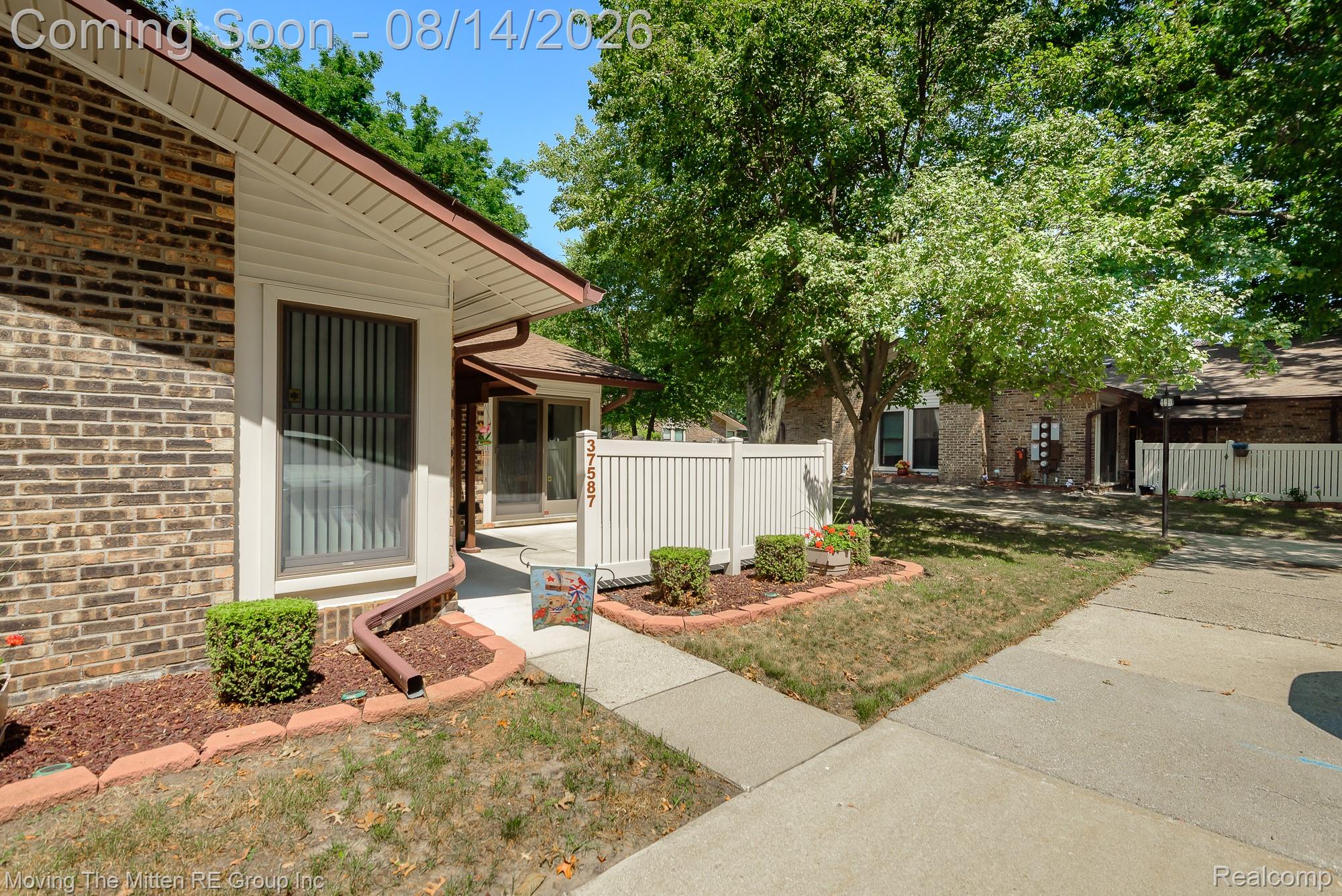 37587 Barkridge Circle