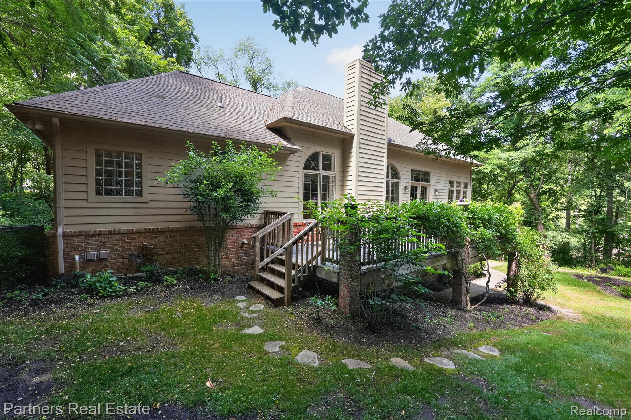 5935 Winans View Court