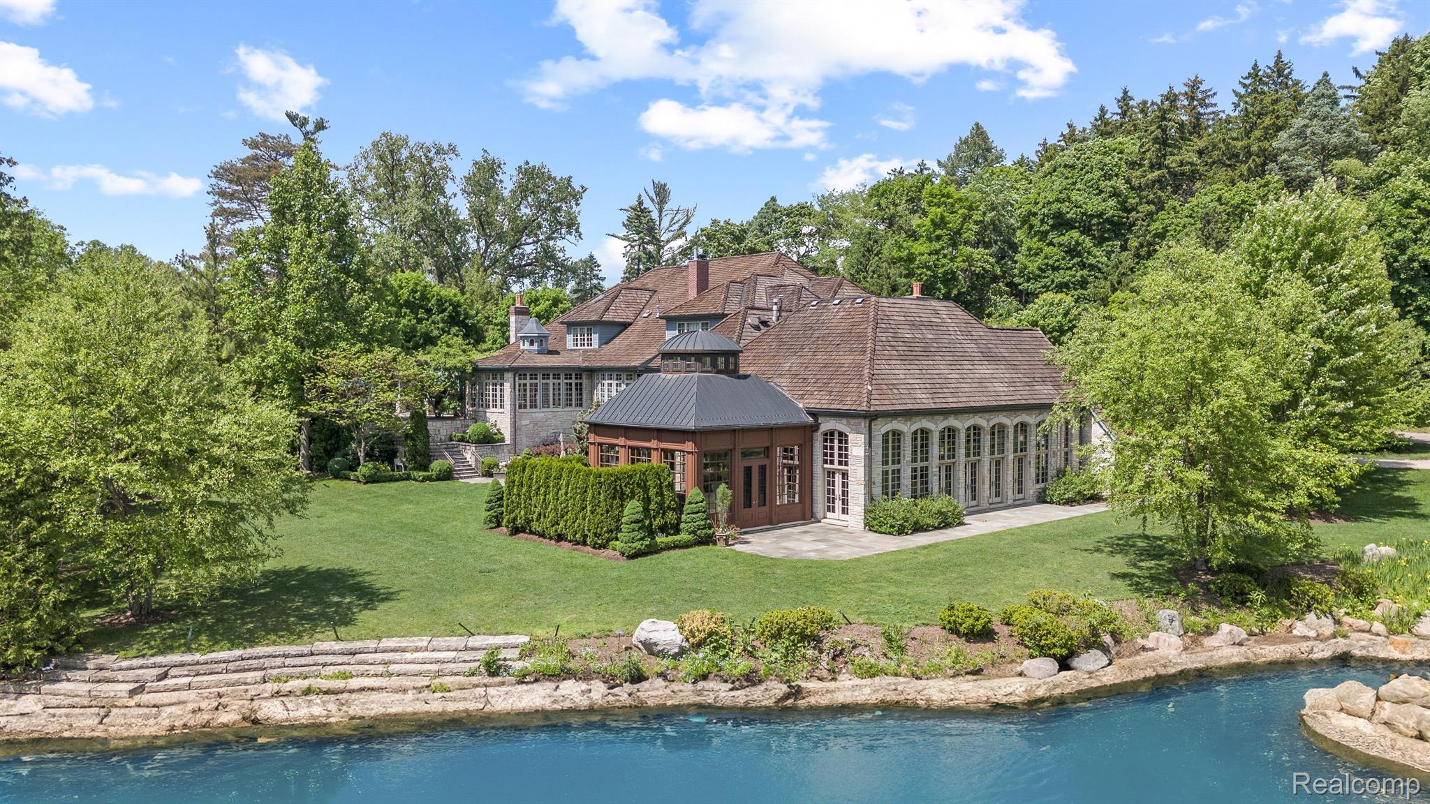1055 Orchard Ridge Road