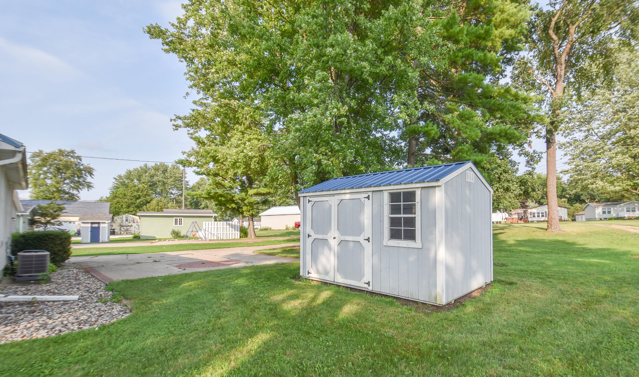 416 W Russell Drive