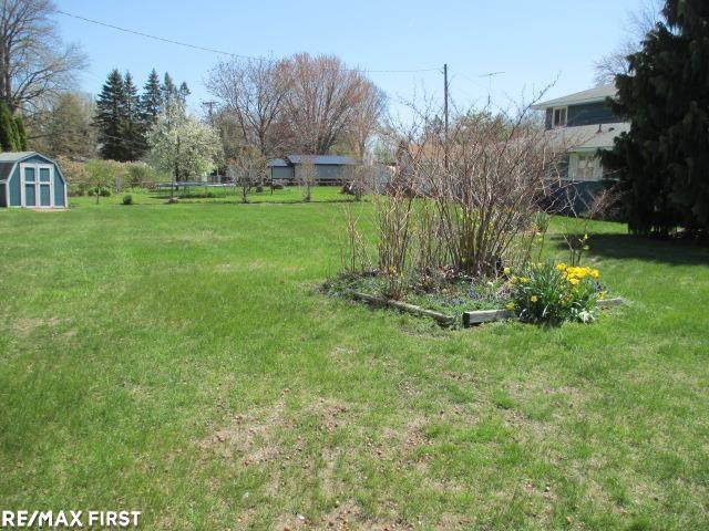 6004 Lakeshore Road