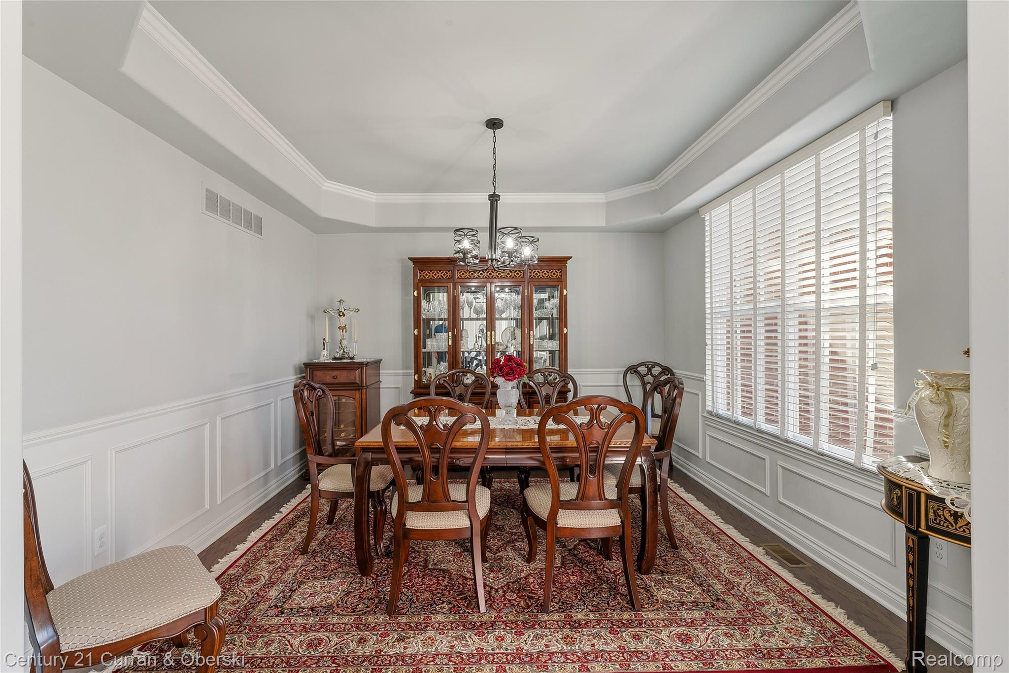52546 W Shadowview Drive