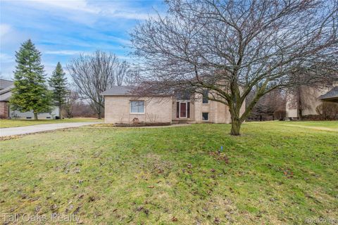 2411 Briar Creek Lane Burton City MI 48509