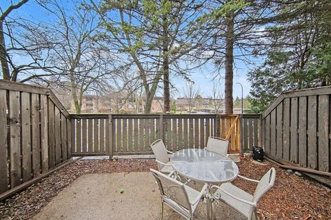 Tiny photo for 2157 Pauline Court, Ann Arbor, MI 48103 (MLS # 81026009590)