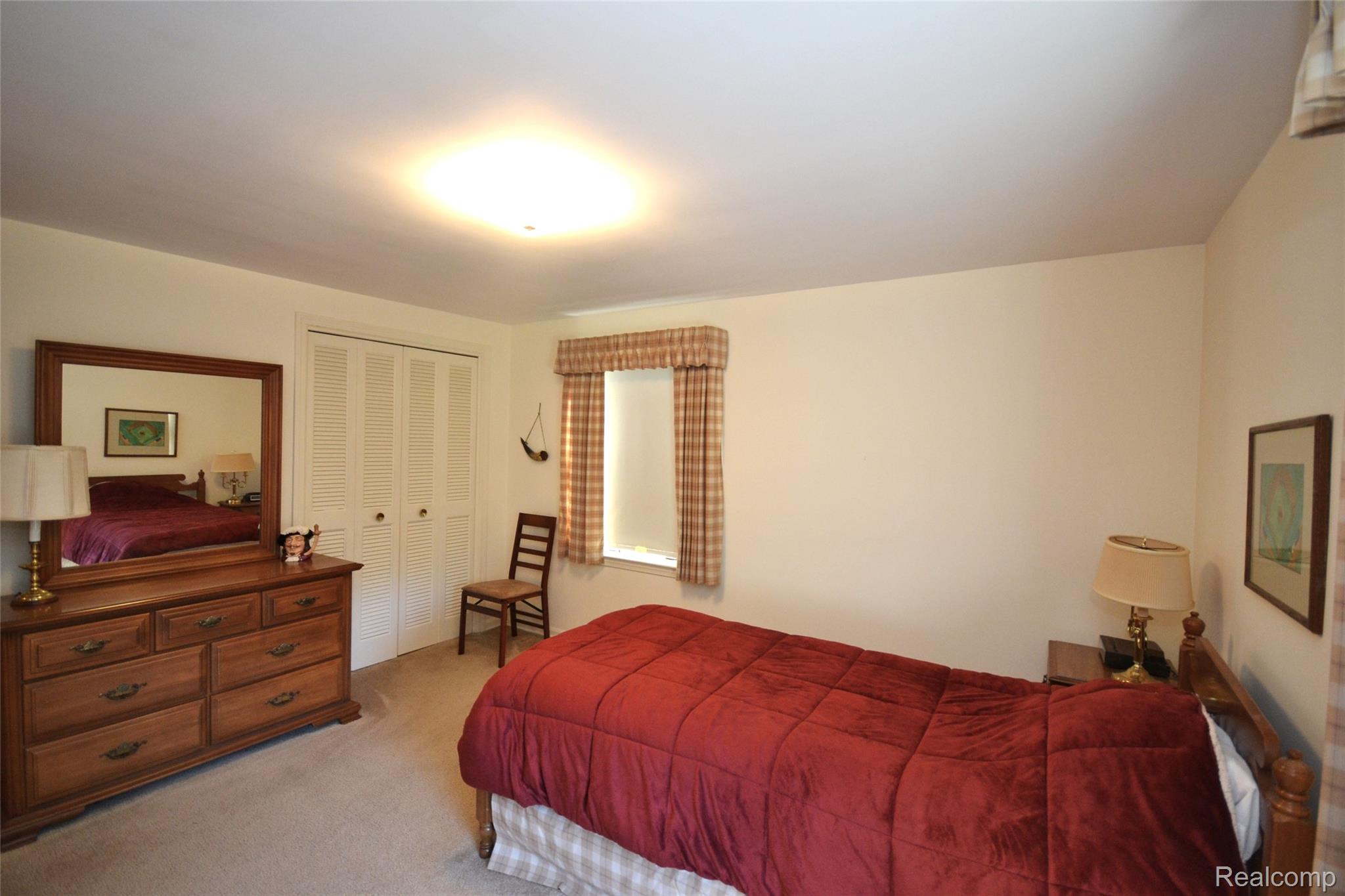 Bloomfield Charter Township, Michigan 48301, United States, 4 Bedrooms Bedrooms, ,3 BathroomsBathrooms,Residential,Pending,206332