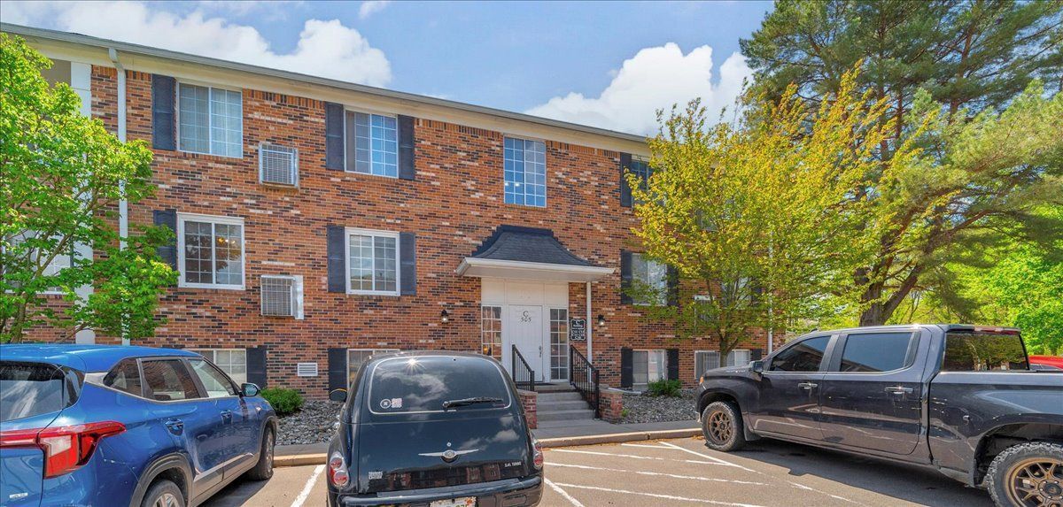 505 W HIGHLAND Road C13