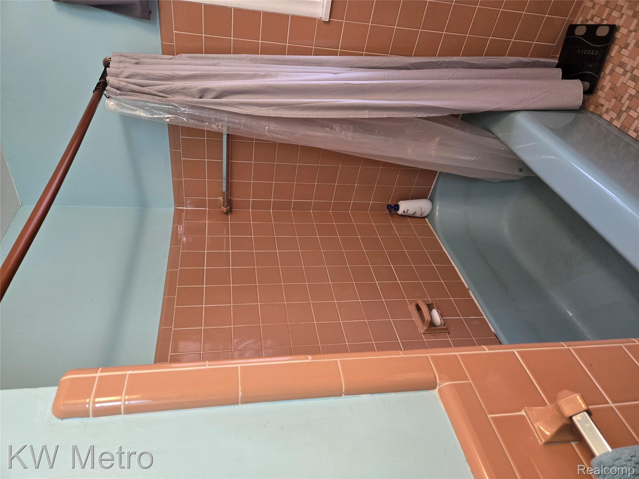 20285 Westbrook Street