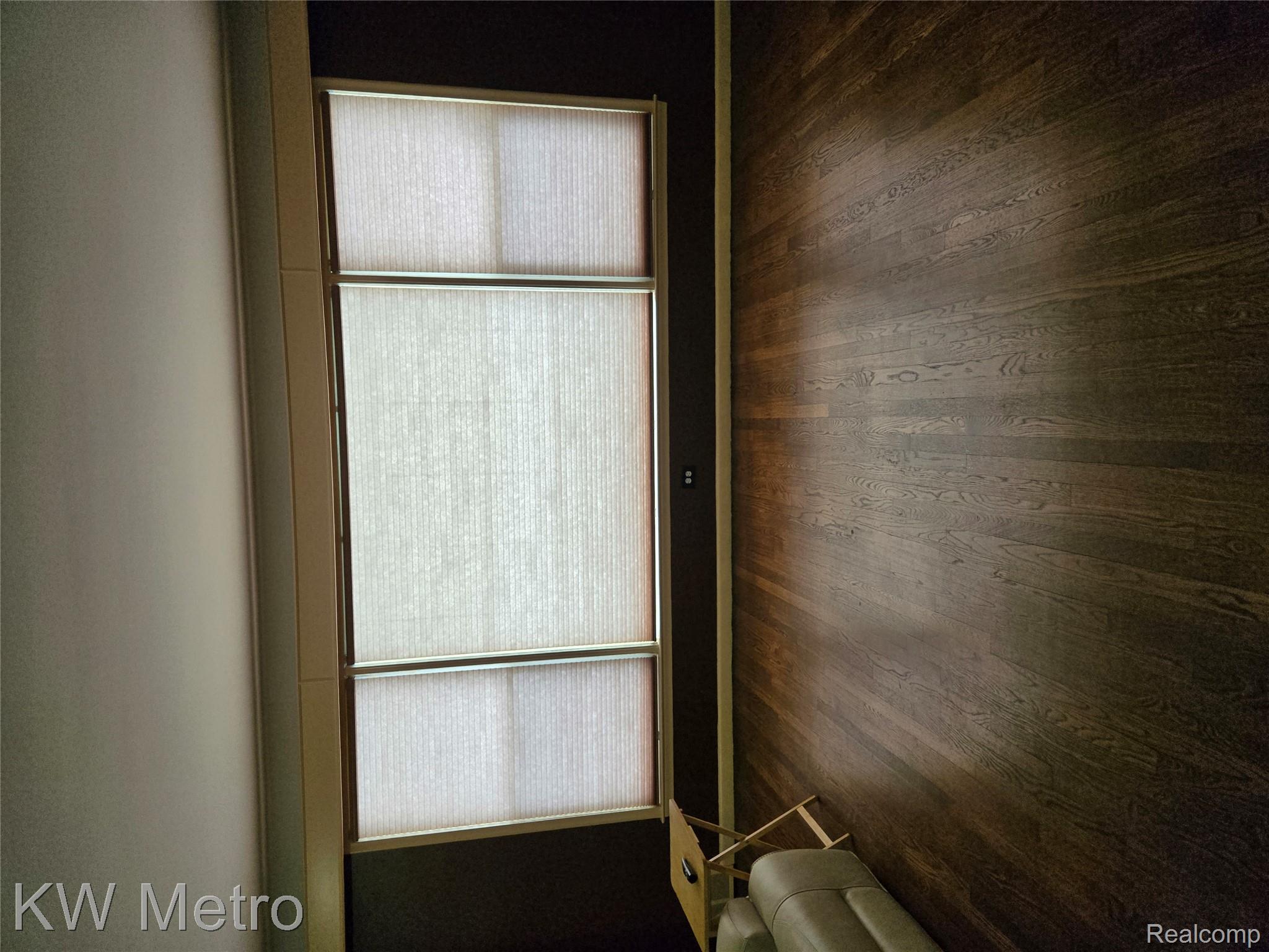 20285 Westbrook Street