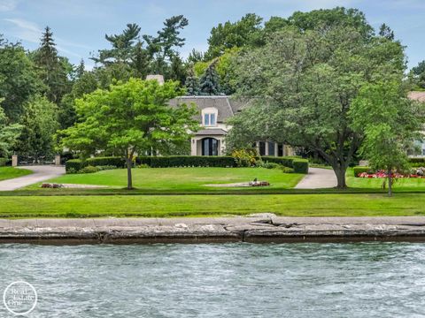 583 Lake Shore Road Village Of Grosse Pointe Shores City MI 48236