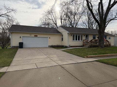 112 Poplar Street Gobles City MI 49055