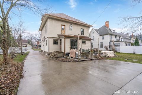 listing image 30