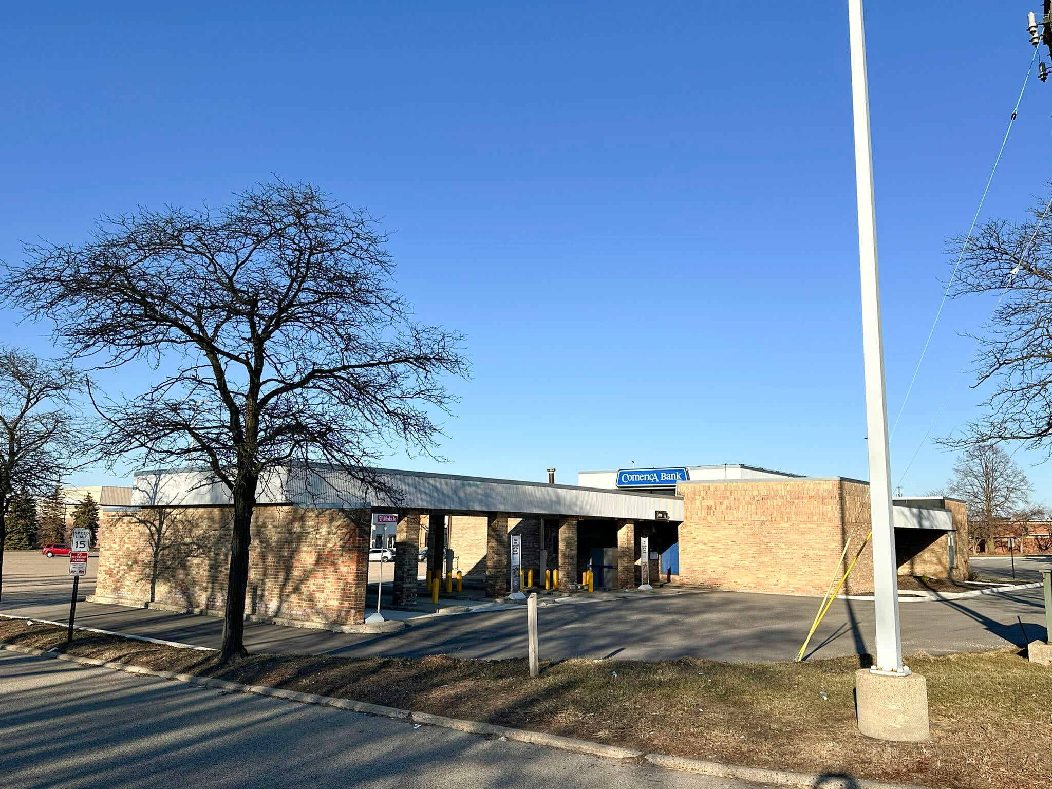 5510 W Saginaw Highway