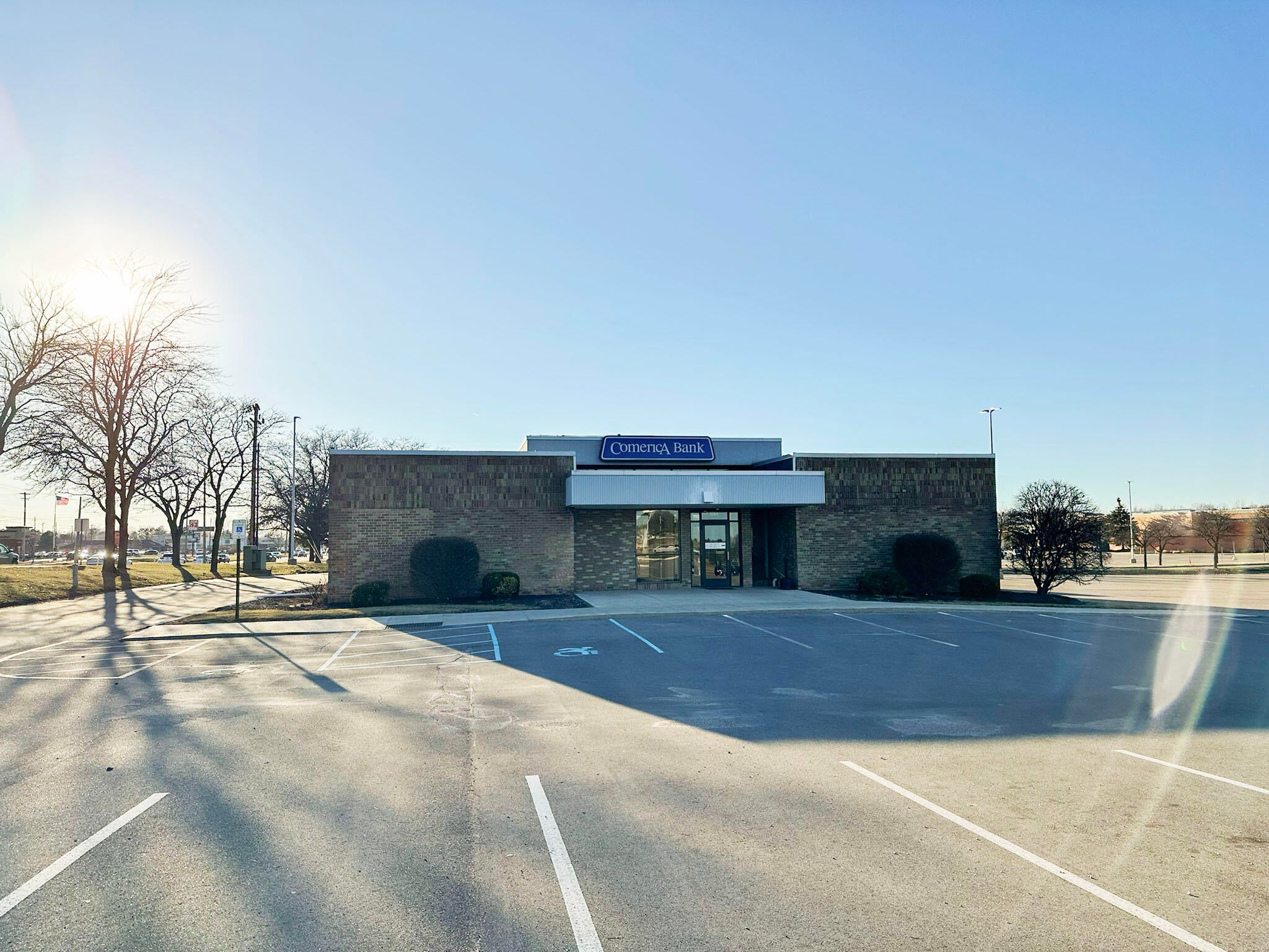 5510 W Saginaw Highway