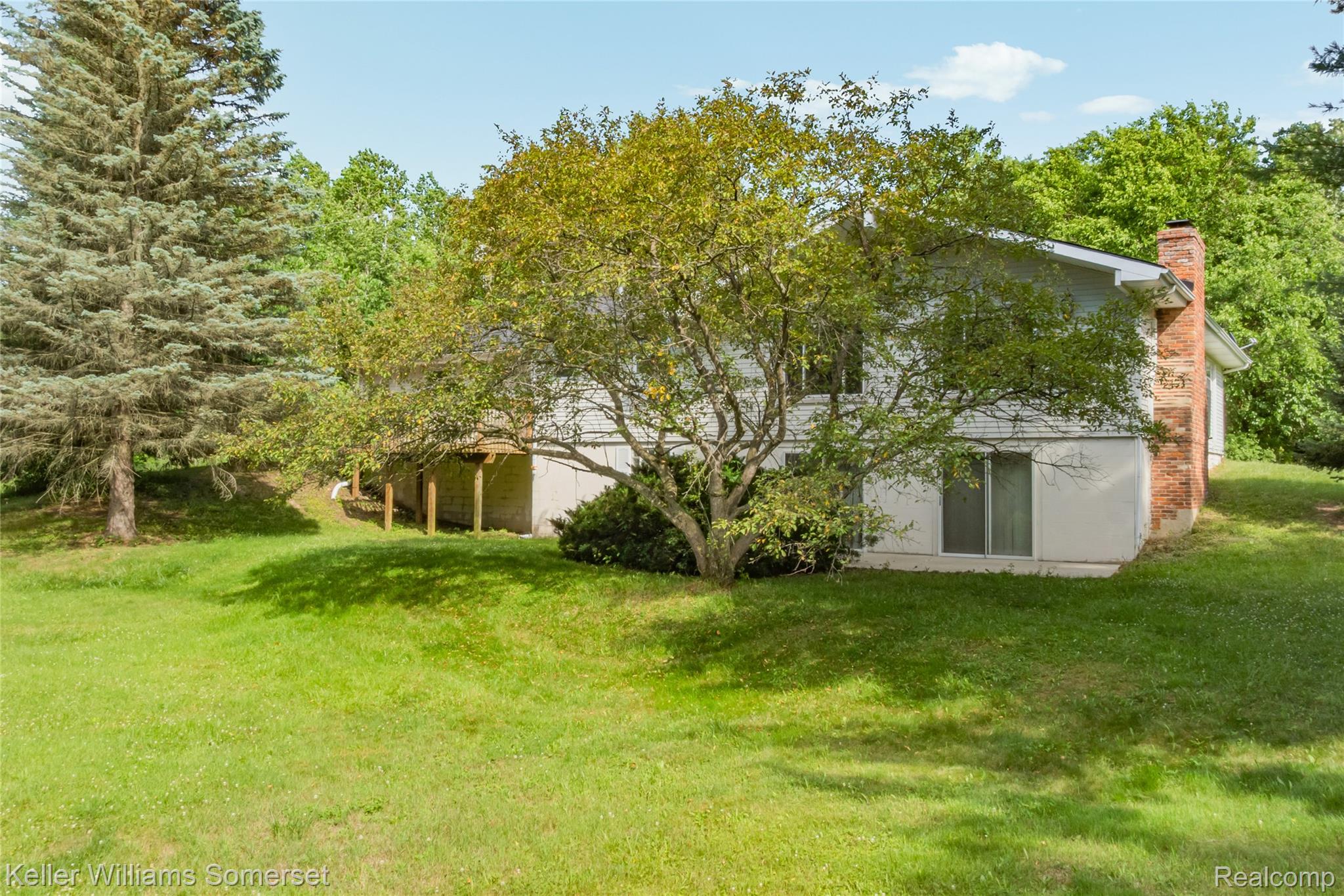 2344 Rochester Road