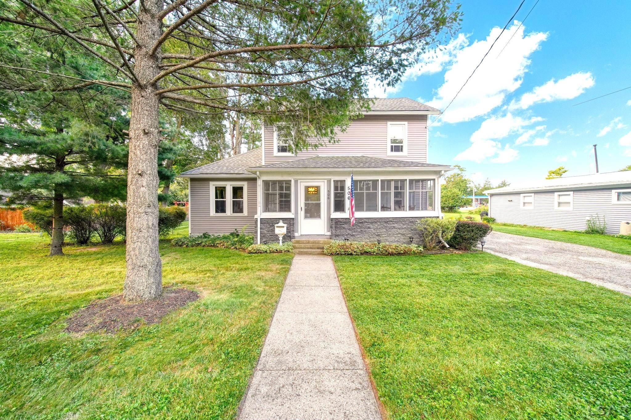 506 E Logan Street
