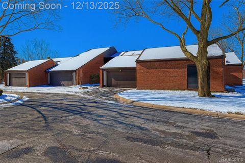 3082 Lindenwood Drive Dearborn City MI 48120