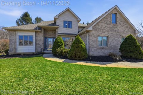 6513 E Ridge Court Green Oak Township MI 48116