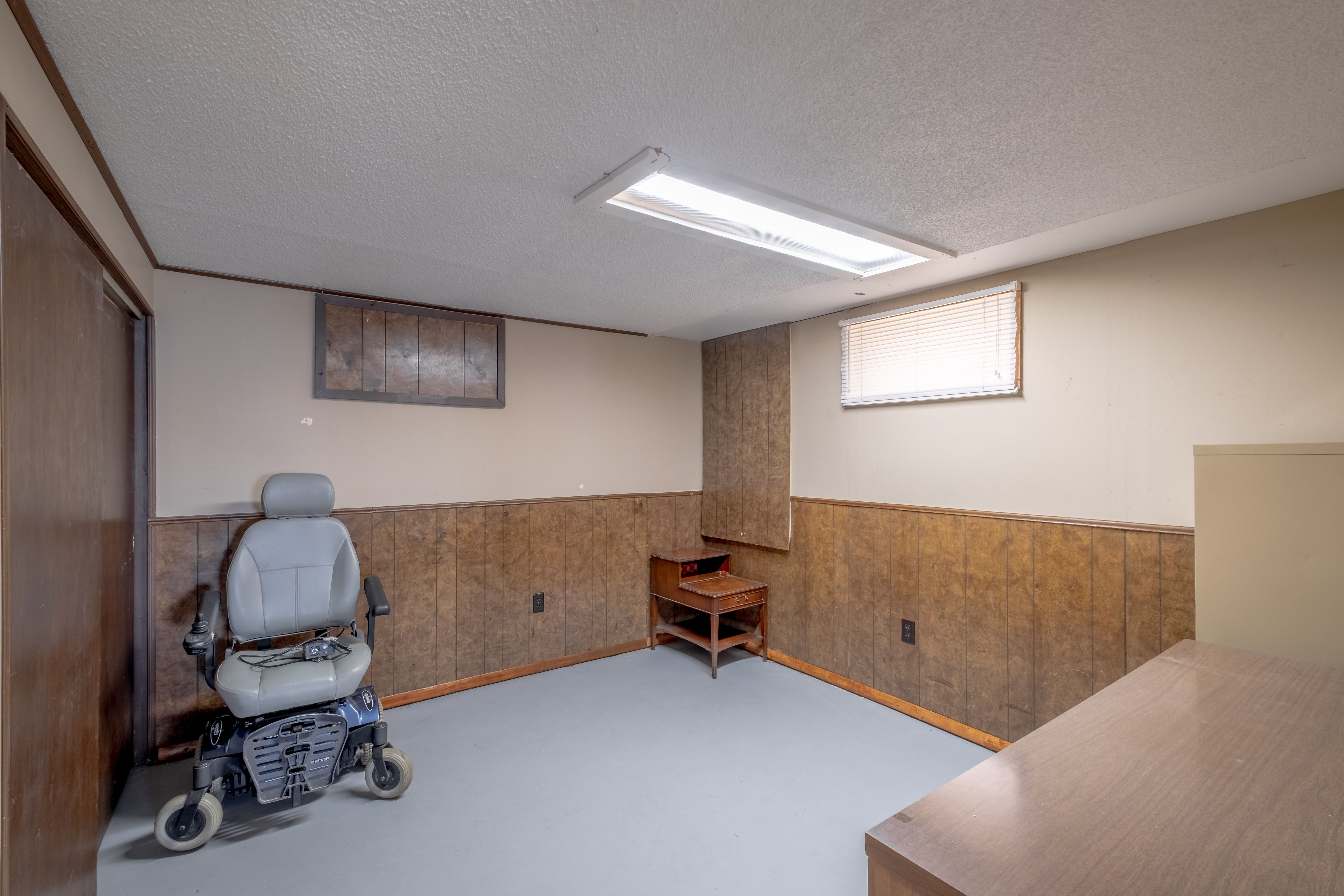 Fenton Charter Township, Michigan 48430, United States, 4 Bedrooms Bedrooms, ,1 BathroomBathrooms,Residential,Active,126094