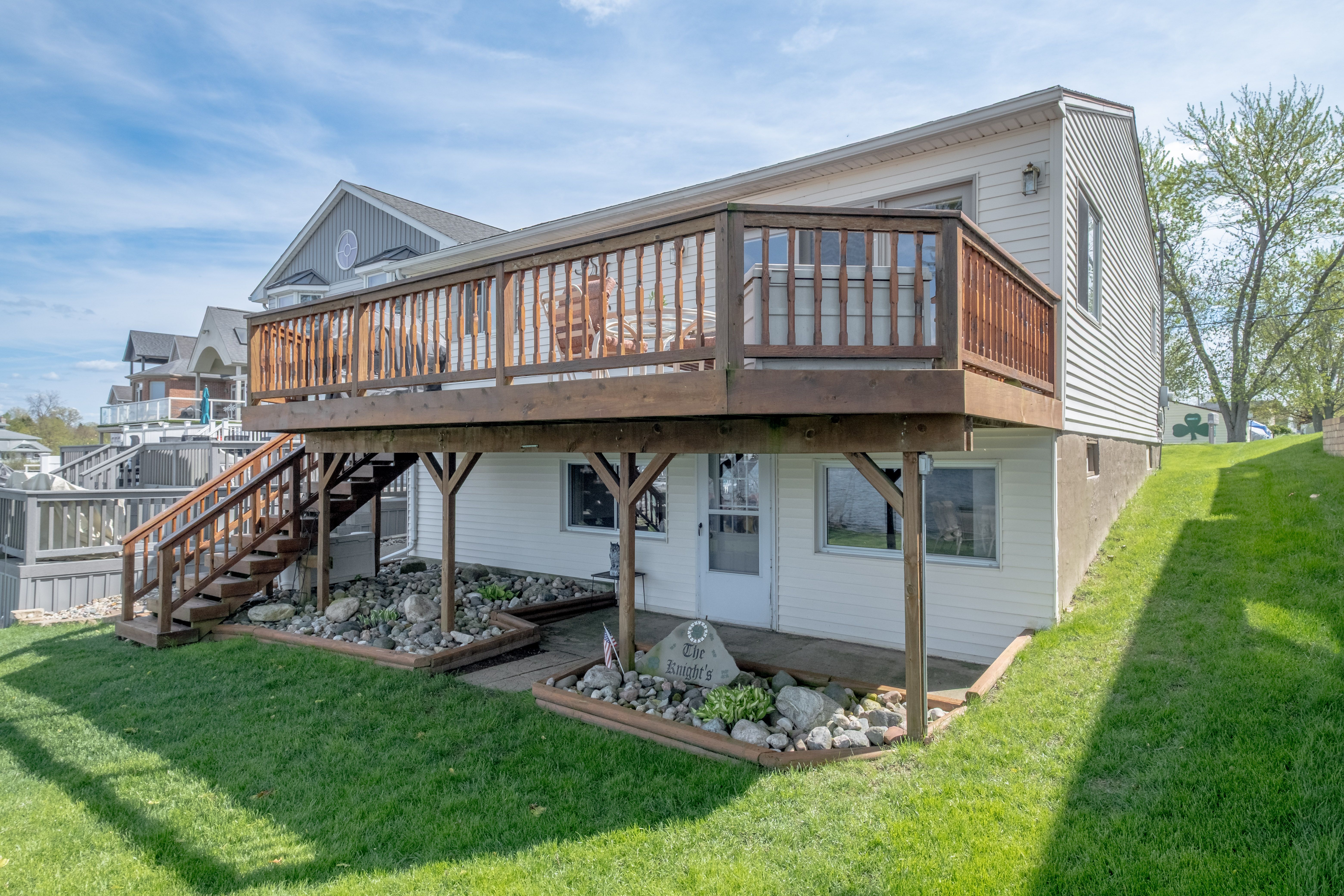 Fenton Charter Township, Michigan 48430, United States, 4 Bedrooms Bedrooms, ,1 BathroomBathrooms,Residential,Active,126094