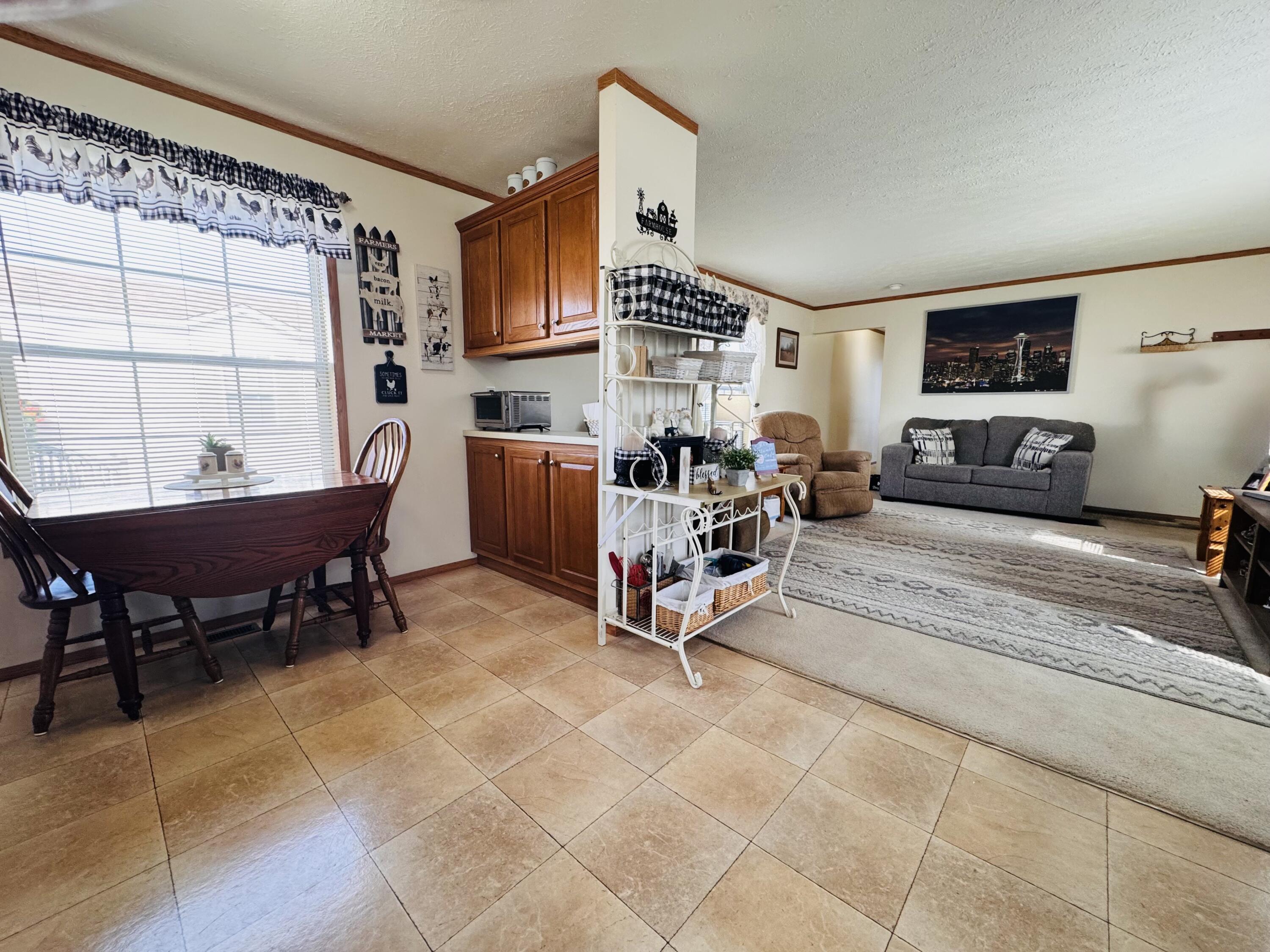 69205 Garver Lake Road 2