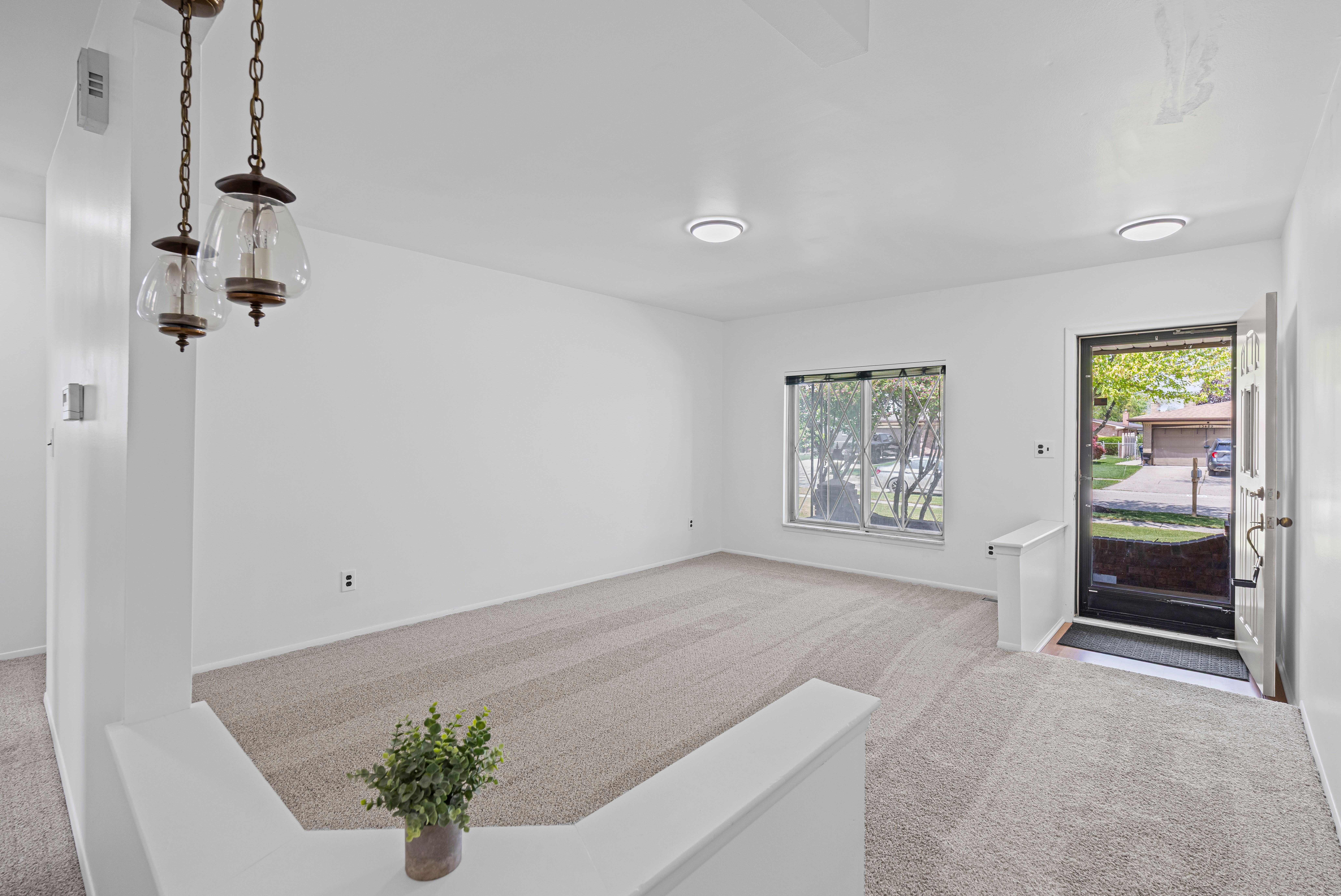 13488 KINGSVILLE Drive