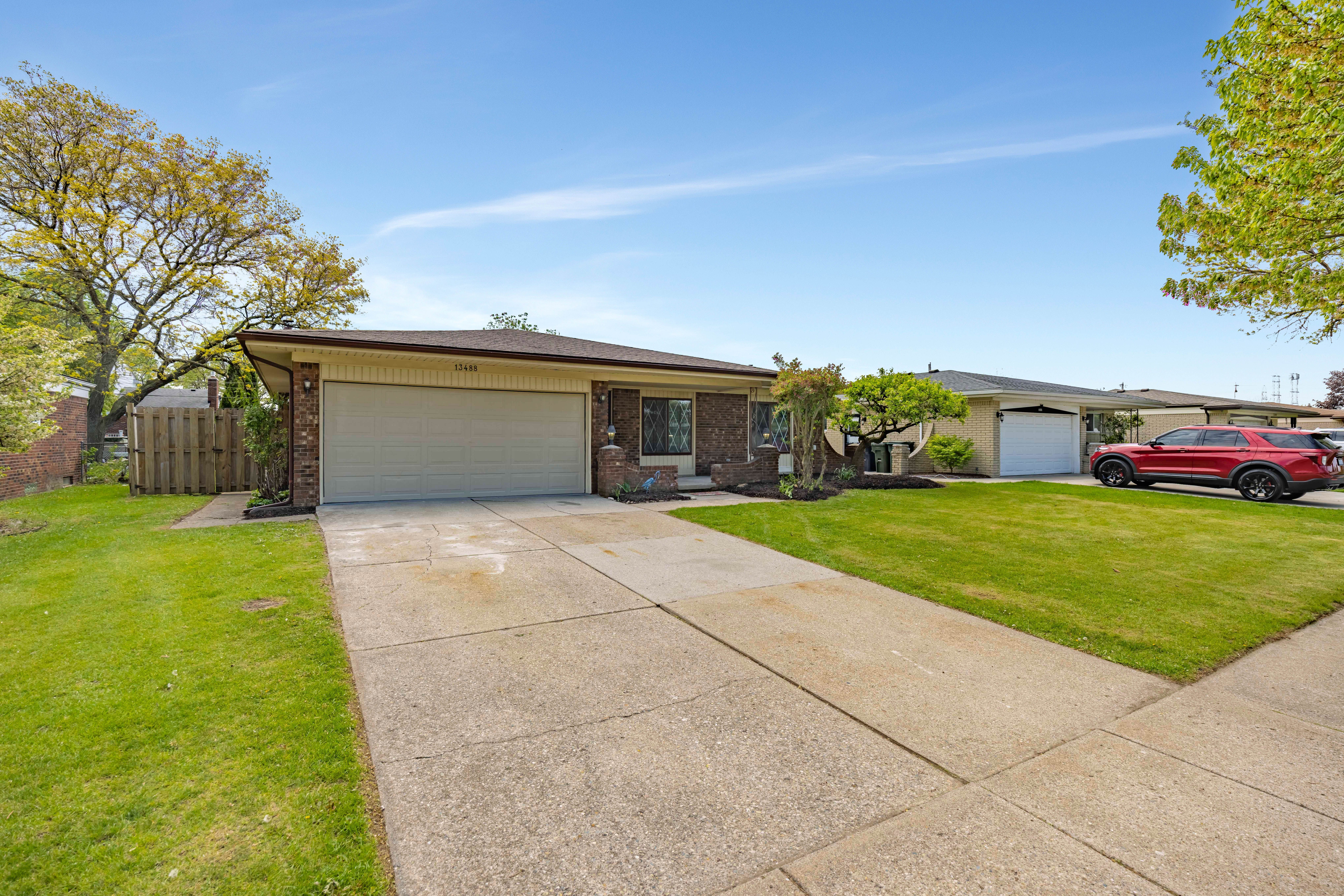 13488 KINGSVILLE Drive