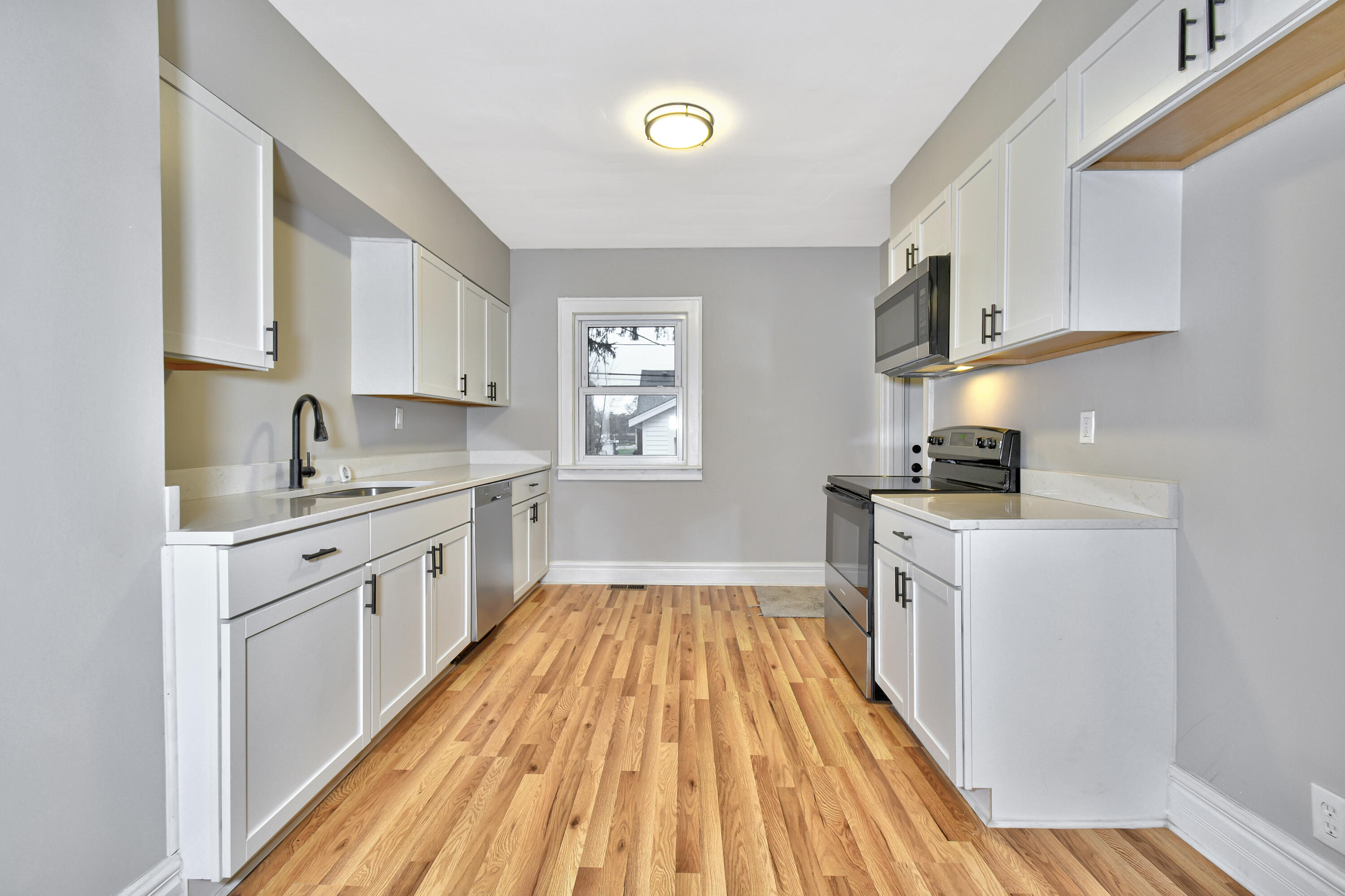 345 E Goulson Avenue